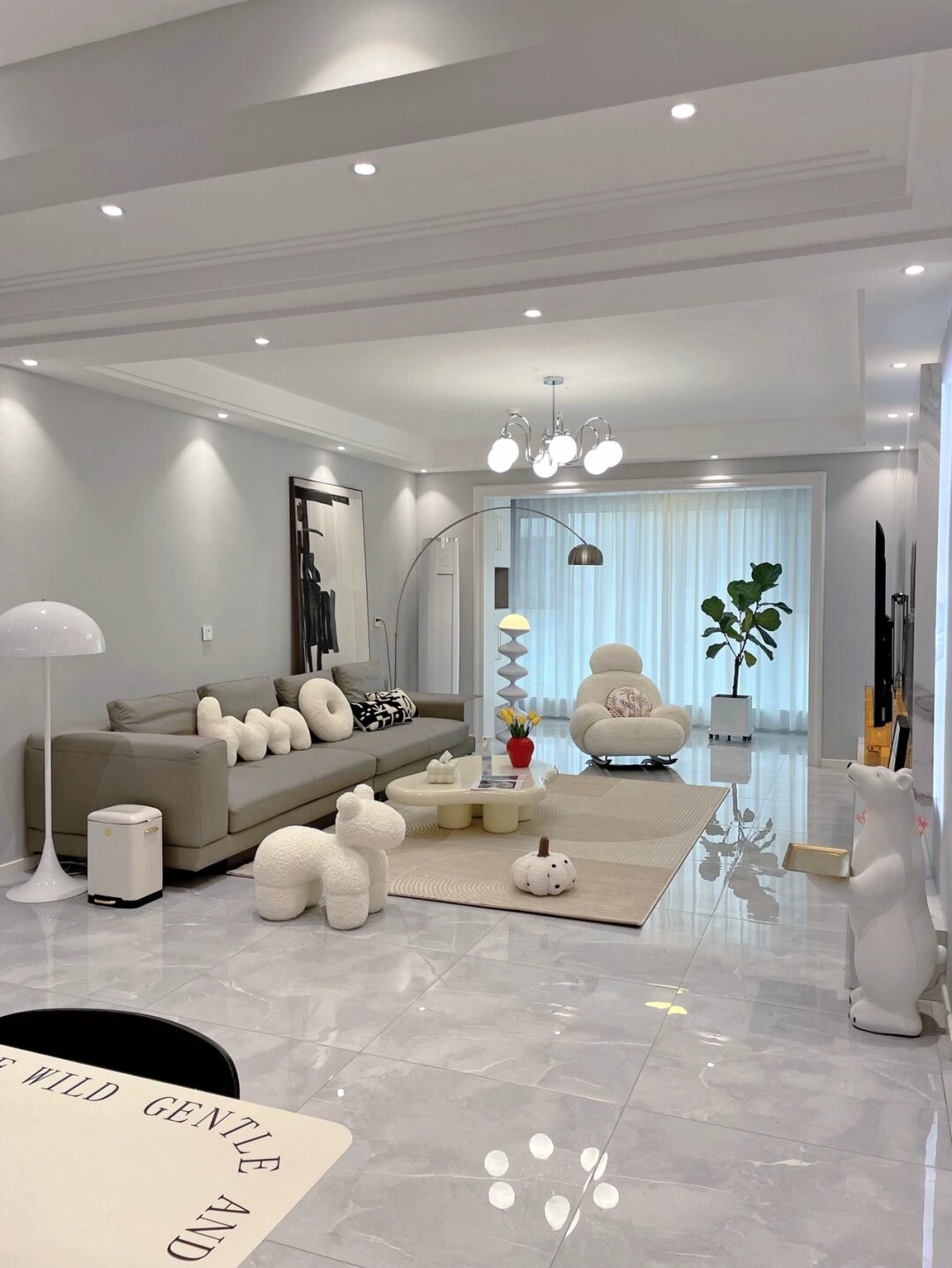 瓷砖硬好还是不好(瓷砖师傅说瓷砖太硬不好)