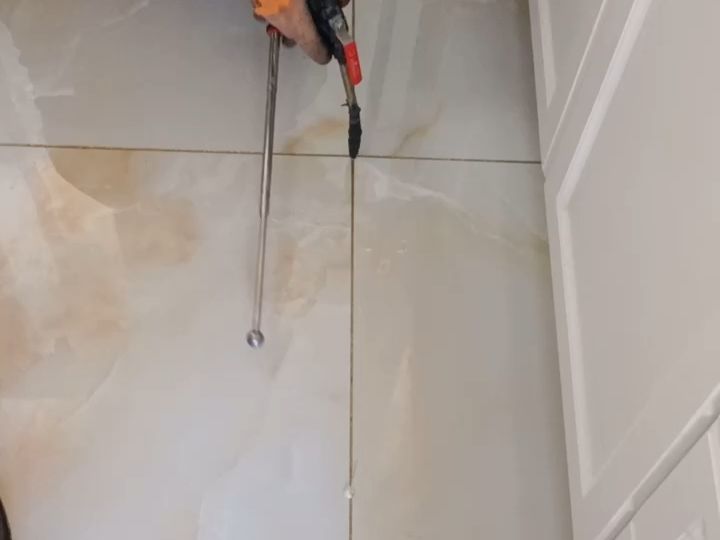 瓷砖空鼓打胶修复后可使用多久呢图片(瓷砖空鼓打胶修复后可使用多久呢图片大全) 瓷砖空鼓打胶修复后可使用多久呢图片(瓷砖空鼓打胶修复后可使用多久呢图片大全)